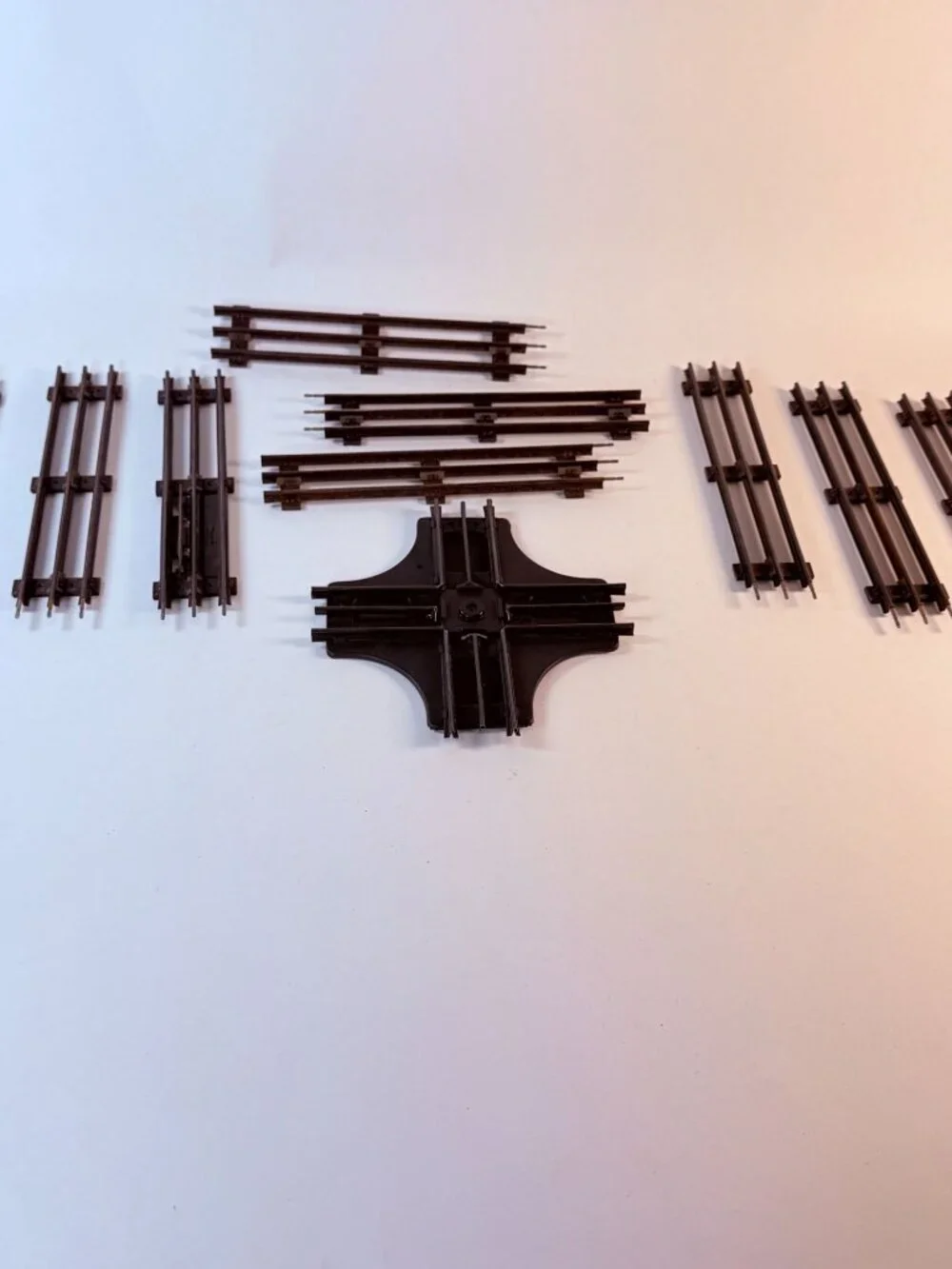Marx O27 Gauge Train Tracks & 90 Degree Crossing 10 Pc Set Black Metal Vintage